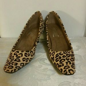 Aerosoles Cheetah Pumps